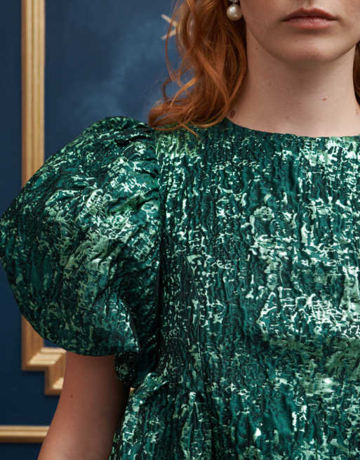 Sister Jane – Kurzes Jacquard-Kleid in Smaragdgrün mit Puffärmeln, 2 von 4
