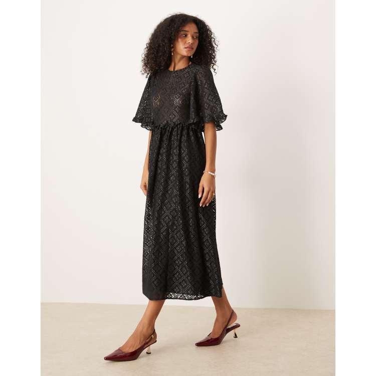 【sister jane】ミディドレス オーガンザ ティアード ブラック Sister Jane lace bell sleeves midaxi dress in black | ASOS