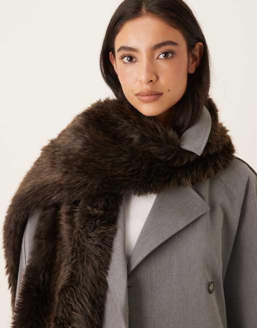 Sister Jane Malone faux fur shawl in chocolate brown, 2 of 3