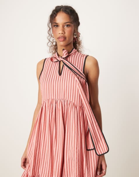 Sister Jane – Midikleid in Rosa mit farblich abgesetzten Streifen und Schleife - view 1