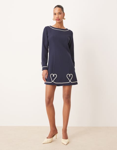 Sister Jane - Mini jurk met geborduurde hartjes in marineblauw - view 1