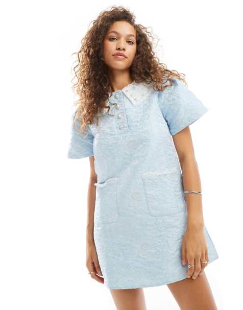 Sister Jane – Minikleid aus Jacquard in Puderblau mit Blumenmuster und Spitzenkragen - view 1