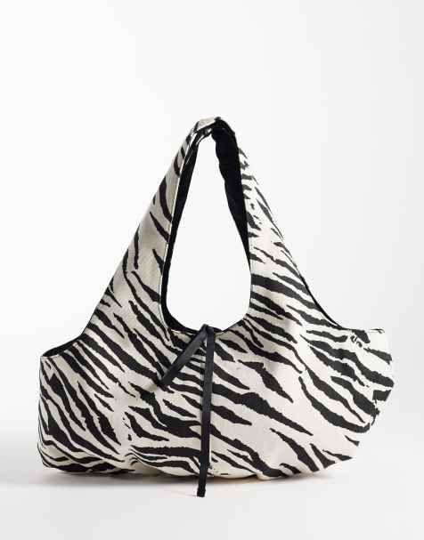 Sister Jane Nuit Co-ord mit Schleife in Elfenbein mit Zebra-Muster - view 1