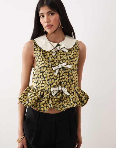 Sister Jane - Olive - Gul ærmeløs bluse med peplum-krave og blomstermønster i jacquard - view 1