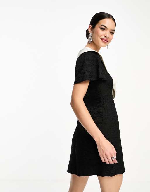 Black V Neck Polo Collar Puffball Shift Dress