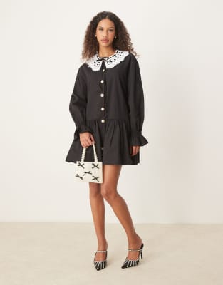 oversized collar mini dress in black