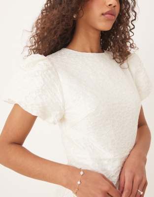 Sister Jane puff sleeve bubble hem maxi dress in ivory