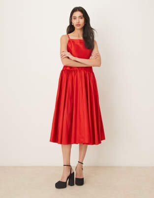 Sister Jane - Quartet - Taft-Midikleid in Rot mit tiefer Taille und eckigem Ausschnitt