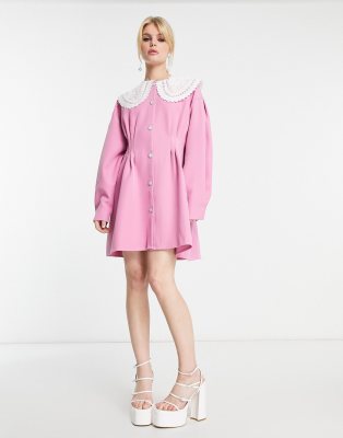 Sister Jane - Robe chemise courte avec taille cintrée et col en dentelle - Rose pastel | ASOS