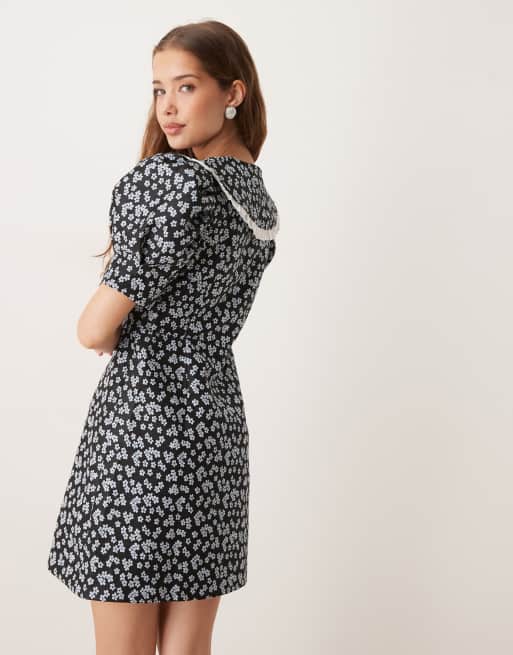 Sister Jane - Robe courte à fleurs avec col oversize contrastant - Noir, 4 de 4