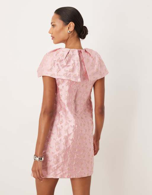 Sister Jane - Robe courte en jacquard fleuri à manches capes nouée - Rose, 2 de 4