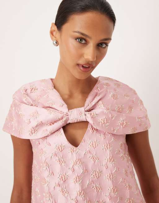 Sister Jane - Robe courte en jacquard fleuri à manches capes nouée - Rose, 3 de 4