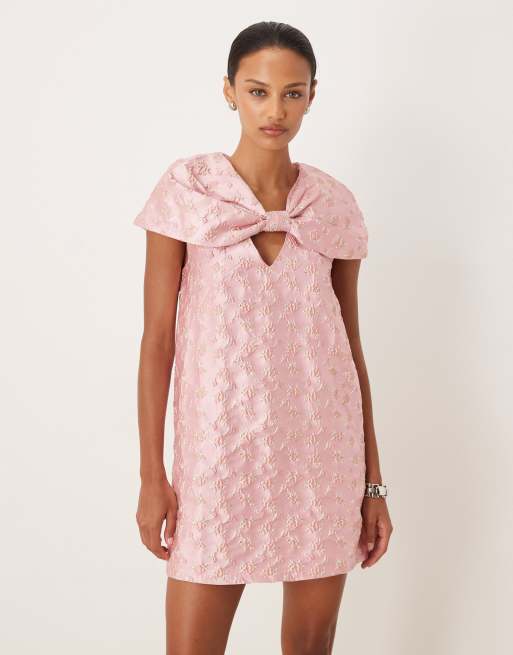 Sister Jane - Robe courte en jacquard fleuri à manches capes nouée - Rose, 4 de 4