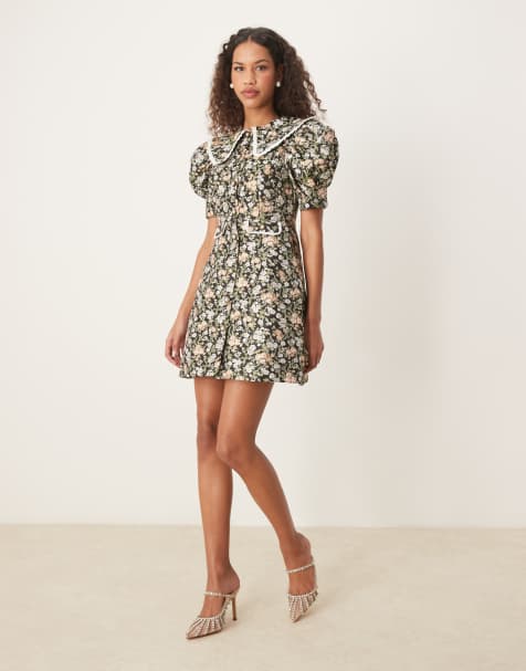 Sister Jane - Robe courte en jacquard fleuri avec col contrastant - Vert - view 1
