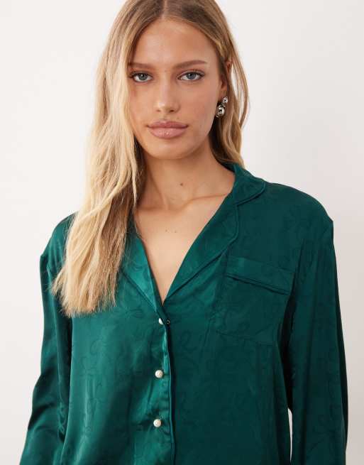 Sister Jane satin pyjama shirt co-ord in emerald bow print, 3 of 4
