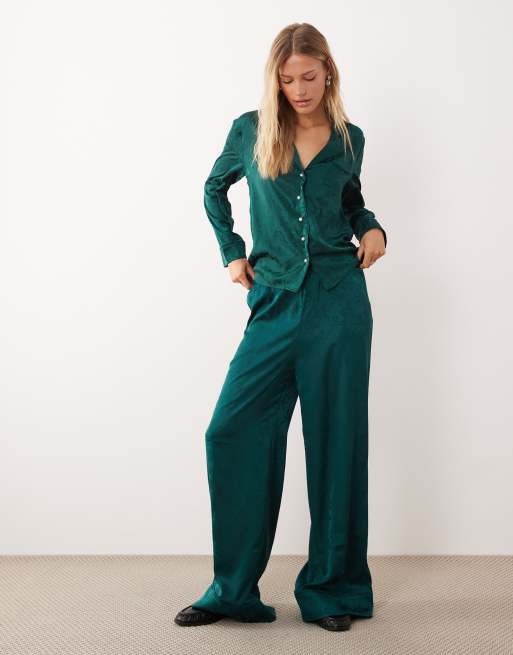 Sister Jane Dita bow pajama top, pants and mask set in emerald, 2 of 4