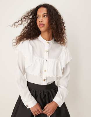 sister jane Sister Jane scallop blouse in pearl white