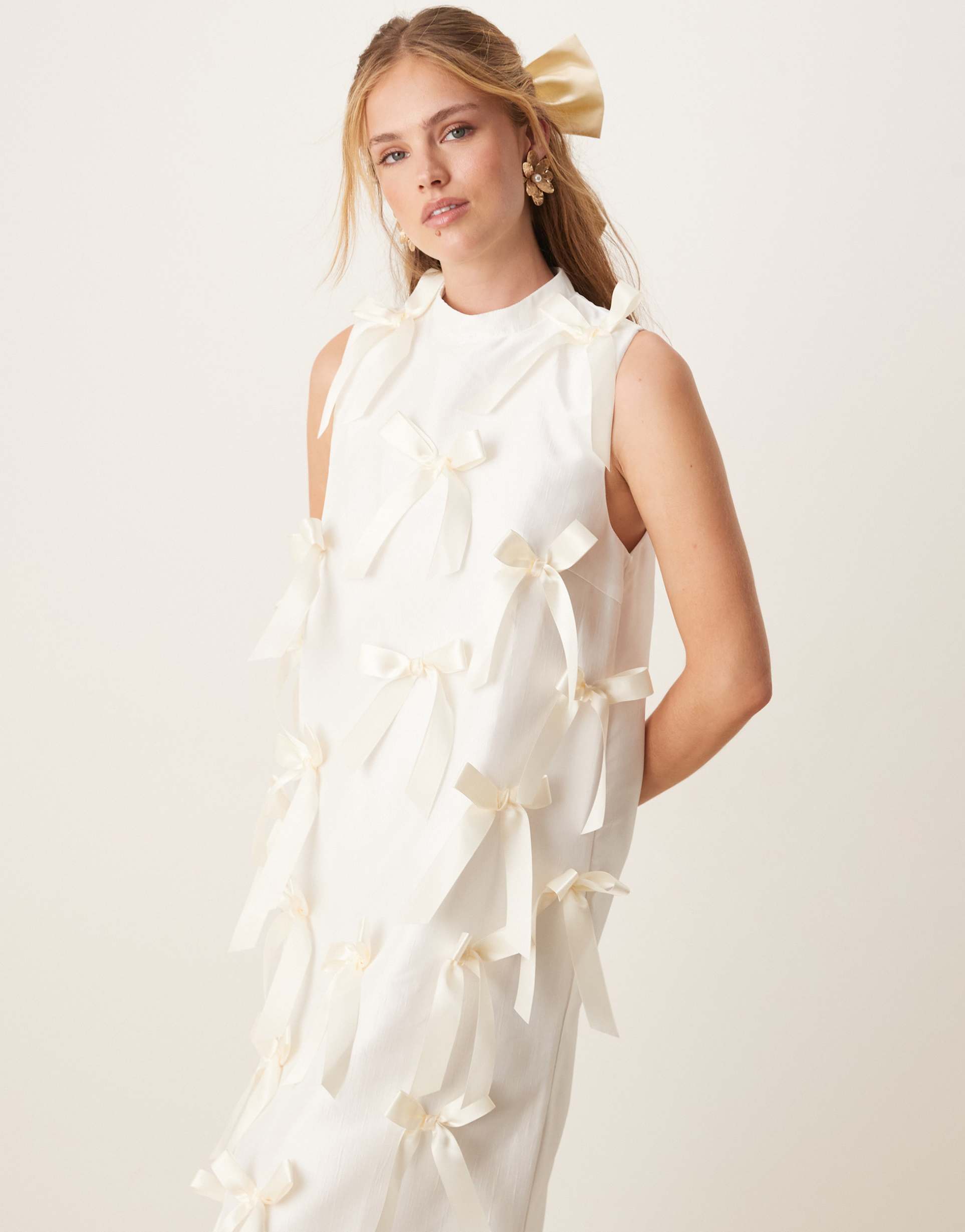 sister jane snowdrop all over bows midaxi dress in ivory