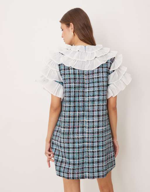 Sister Jane – Tweed-Minikleid in kariertem Blau mit Rüschenoberteil, 4 von 4