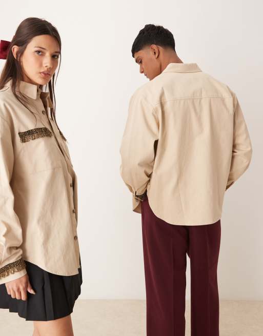 Sister Jane unisex contrast trim shirt in beige, 3 of 4