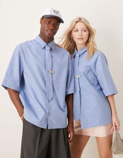 Sister Jane Unisex detachable tie shirt with fish brooch in blue