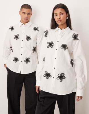 Sister Jane Unisex Flora Penny Cotton Blend Button Through Floral Applique Shirt In White