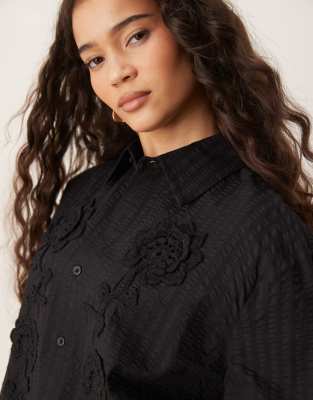 Sister Jane Mens Sister Jane Velvet Floral Shirt