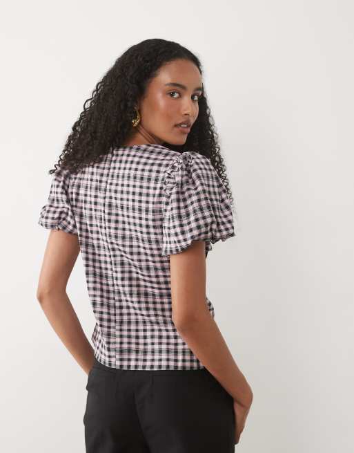 Sister Jane Vence round neck puff sleeve bow detail top in pink gingham, 3 of 4