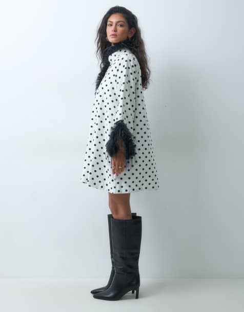 Sister Jane vestido corto jacquard con ribete de piel sintética de lunares negros - view 1