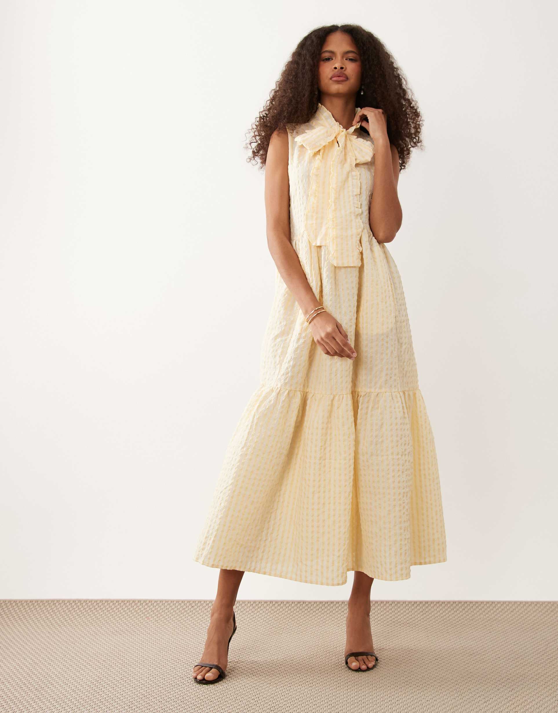 sister jane wave striped bow detail tiered skirt maxi dress in yellow