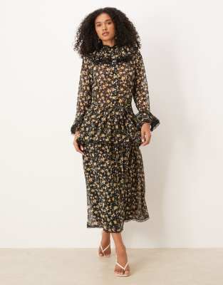 Sister Jane - Windswept - Maxikleid aus Chiffon in Schwarz mit Blumenmuster