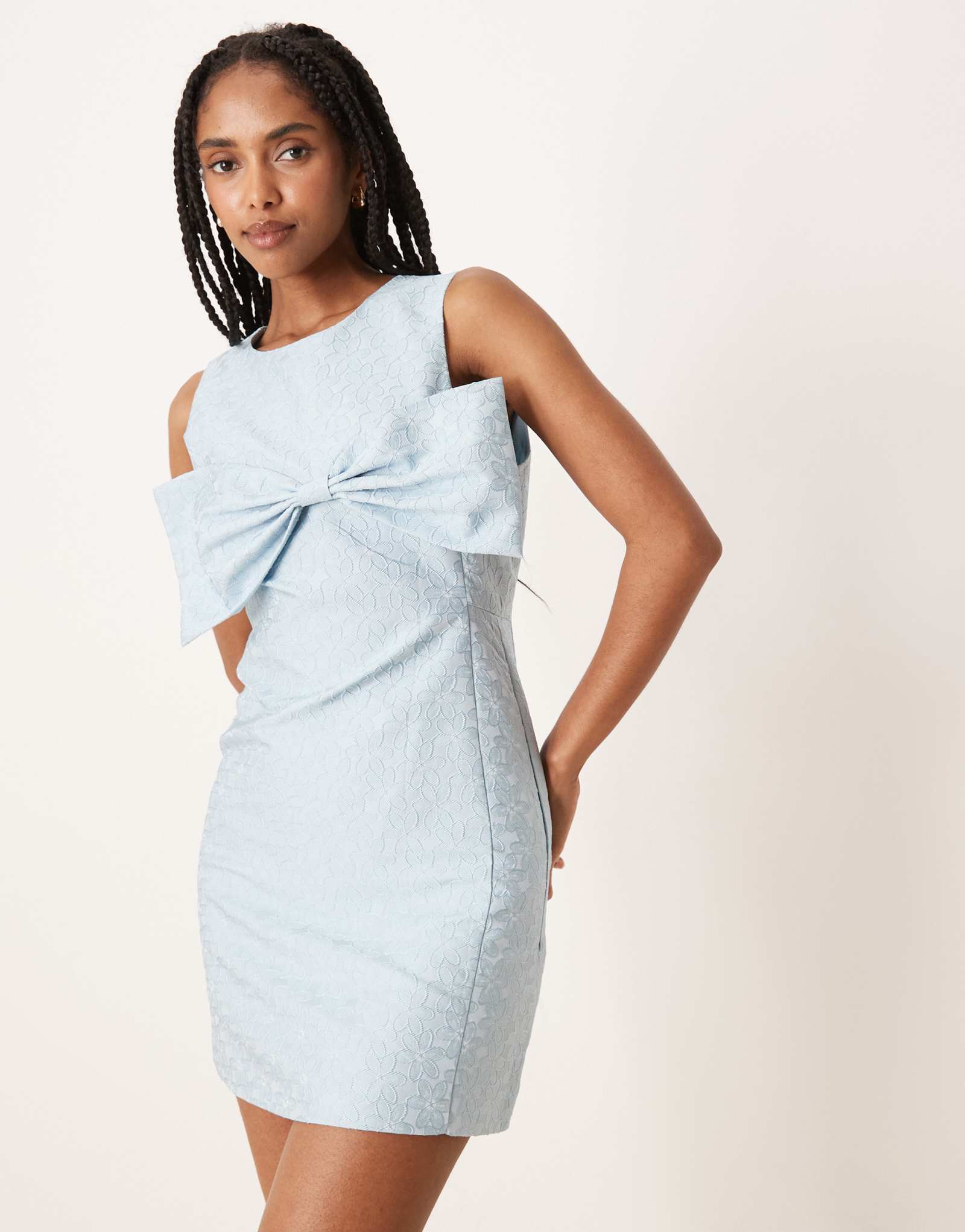 Мини-платье Sister Jane x ASOS с бантом спереди бледно-голубого цвета 
