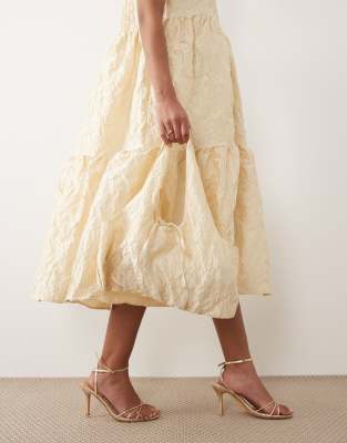 Sister Jane Yarrow Jacquard Grab Bag In Neutral