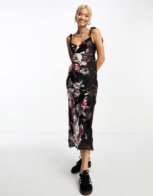 Sisters Of The Tribe Floral Print Cup Detail Burnout Velvet Maxi Dress