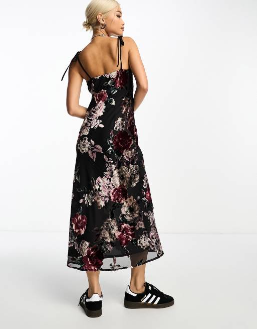 Sisters of the Tribe floral print cup detail devore velvet maxi dress in black