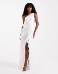 [Six Stories] Six Stories Bridal asymmetric ruffle lace maxi dress with split in white 32 White