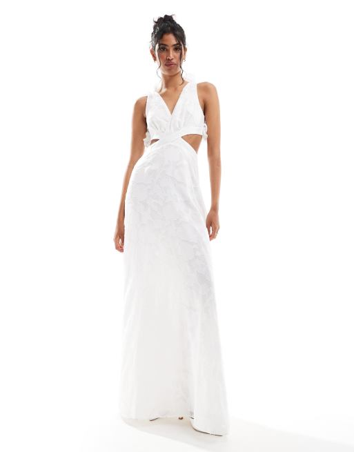 Six Stories Bridal – Biała sukienka maxi z falbanką na plecach w wypalony kwiatowy wzór
