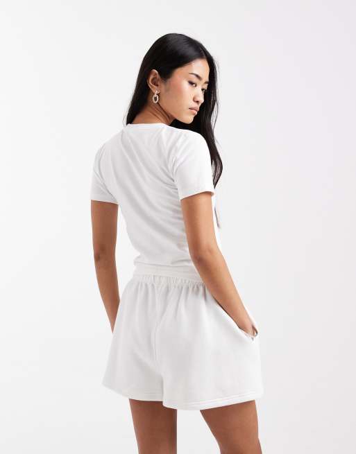 Six Stories Bridal script 'just married' sweat short co-ord in white, 5 of 5