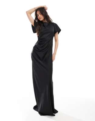 Six Stories – Bridesmaid – Satin-Maxikleid in Schwarz mit Flatterärmeln - view 1