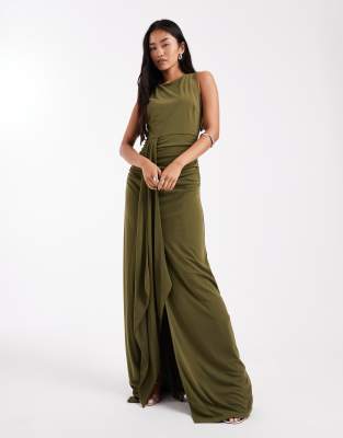 Six Stories - Bridesmaids - Hochgeschlossenes, ärmelloses Brautjungfern-Maxikleid in Grün mit geraffter Vorderseite und ...