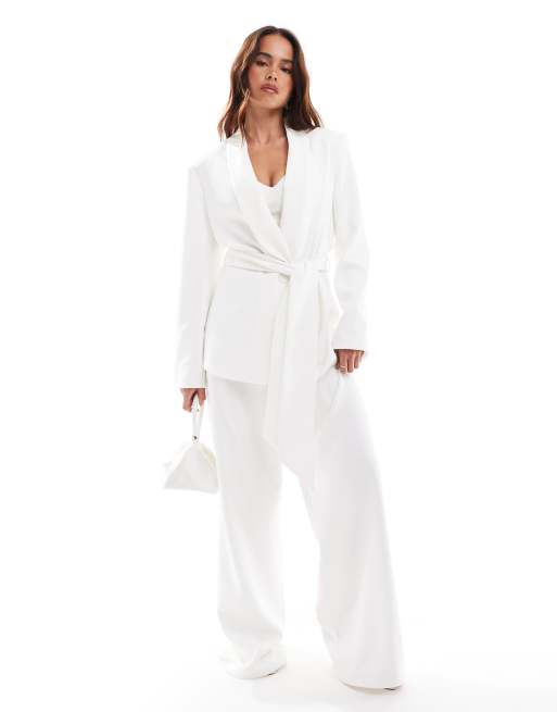 Six Stories - Bruidskleding - Elegante blazer met schoudervulling in wit, deel van co-ord set, 3 van 4