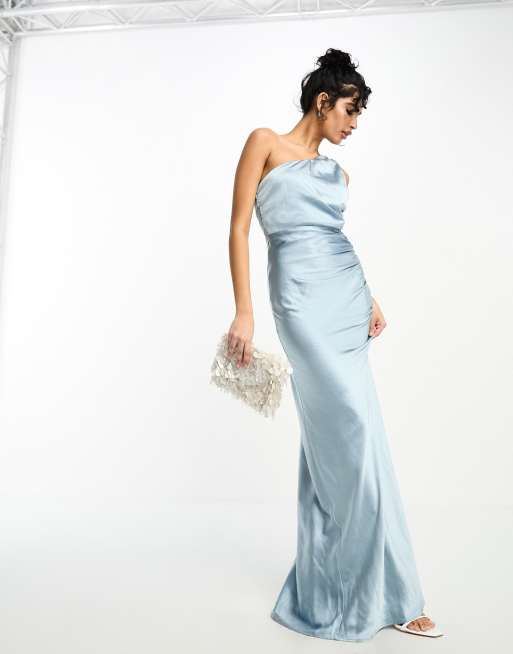 Six Stories - Bruidsmeisjes - Satijnen maxi jurk met blote schouder in stoffig blauw