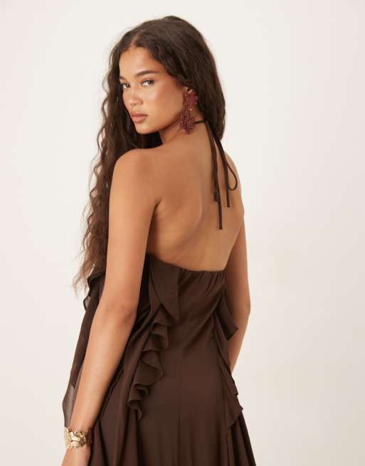 Six Stories - Exclusives - Maxi halterjurk met ruches in donkerbruin, 3 van 4