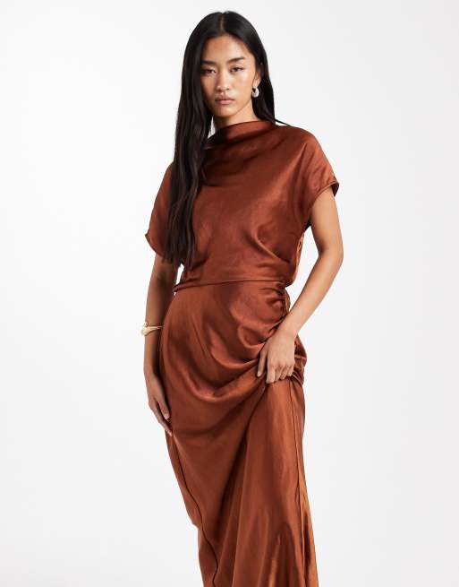 Six Stories - L'invitée - Robe longue drapée en satin à détails froncés - Rouille, 3 de 4
