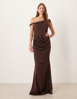 Six Stories - Maxikleid in Schokobraun mit verdrehtem Träger und Stäbchen-Korsett-Brown