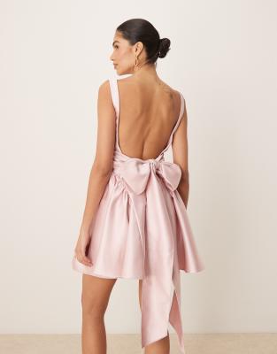 Six Stories - Minikleid in Puderrosa mit abfallendem Saum