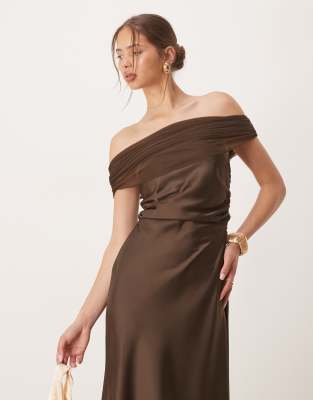 Six Stories off shoulder mesh satin midaxi dress in chocolate