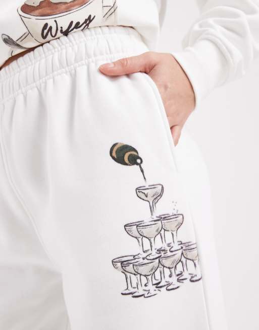 Six Stories - Pantalon de survêtement d'ensemble d'hiver à imprimé mariage - Blanc, 5 de 5