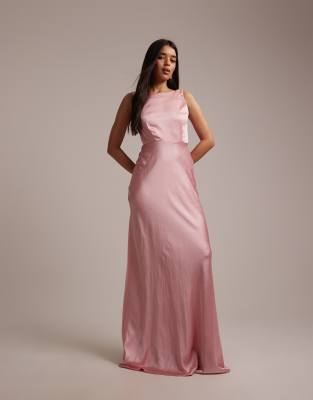 Six Stories - Robe longue sans manches de demoiselle d'honneur en satin avec dos bénitier - Rose thé