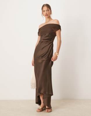 Six Stories - Robe longueur mollet en satin et tulle à épaules dénudées - Chocolat - view 1
